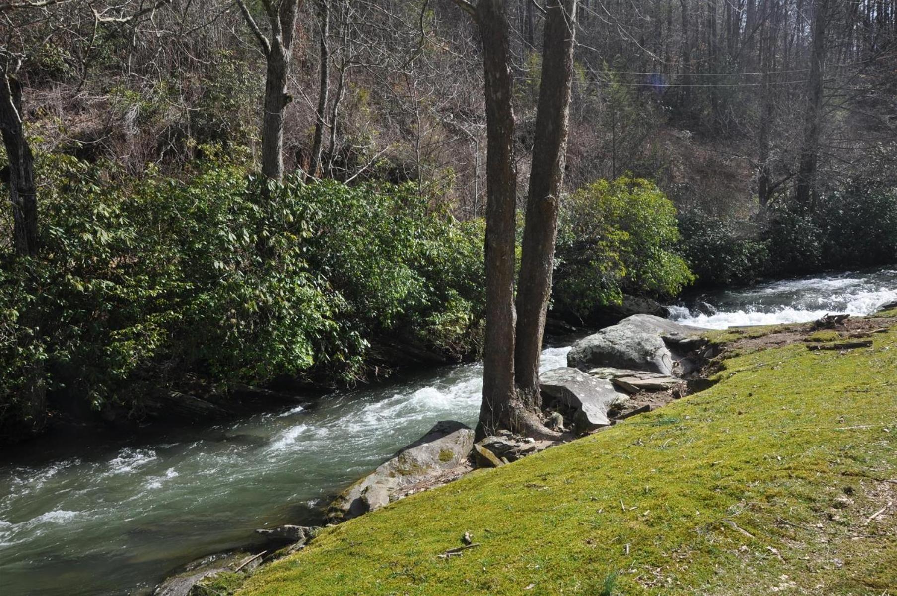 Waterfall Hideaway Villa Bryson City Dış mekan fotoğraf