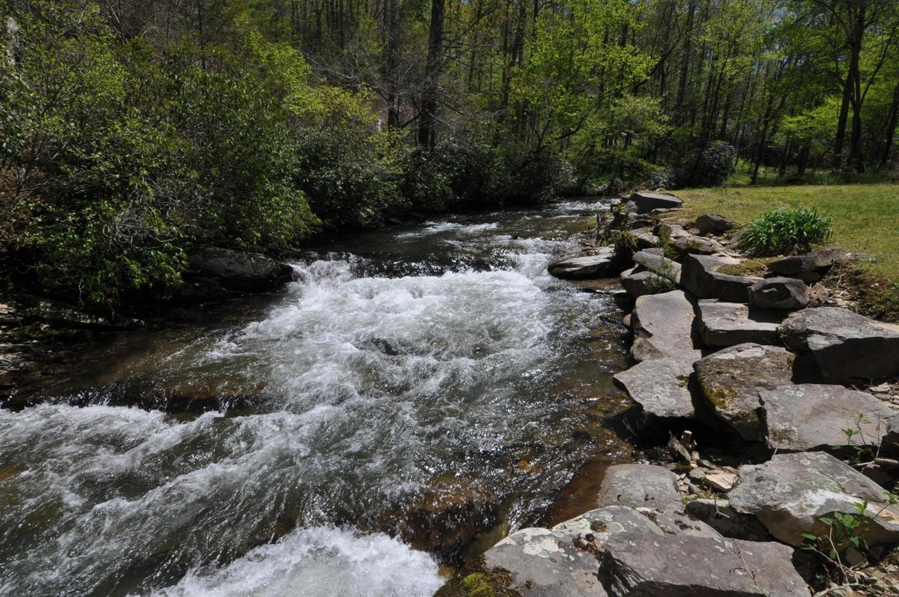 Waterfall Hideaway Villa Bryson City Dış mekan fotoğraf