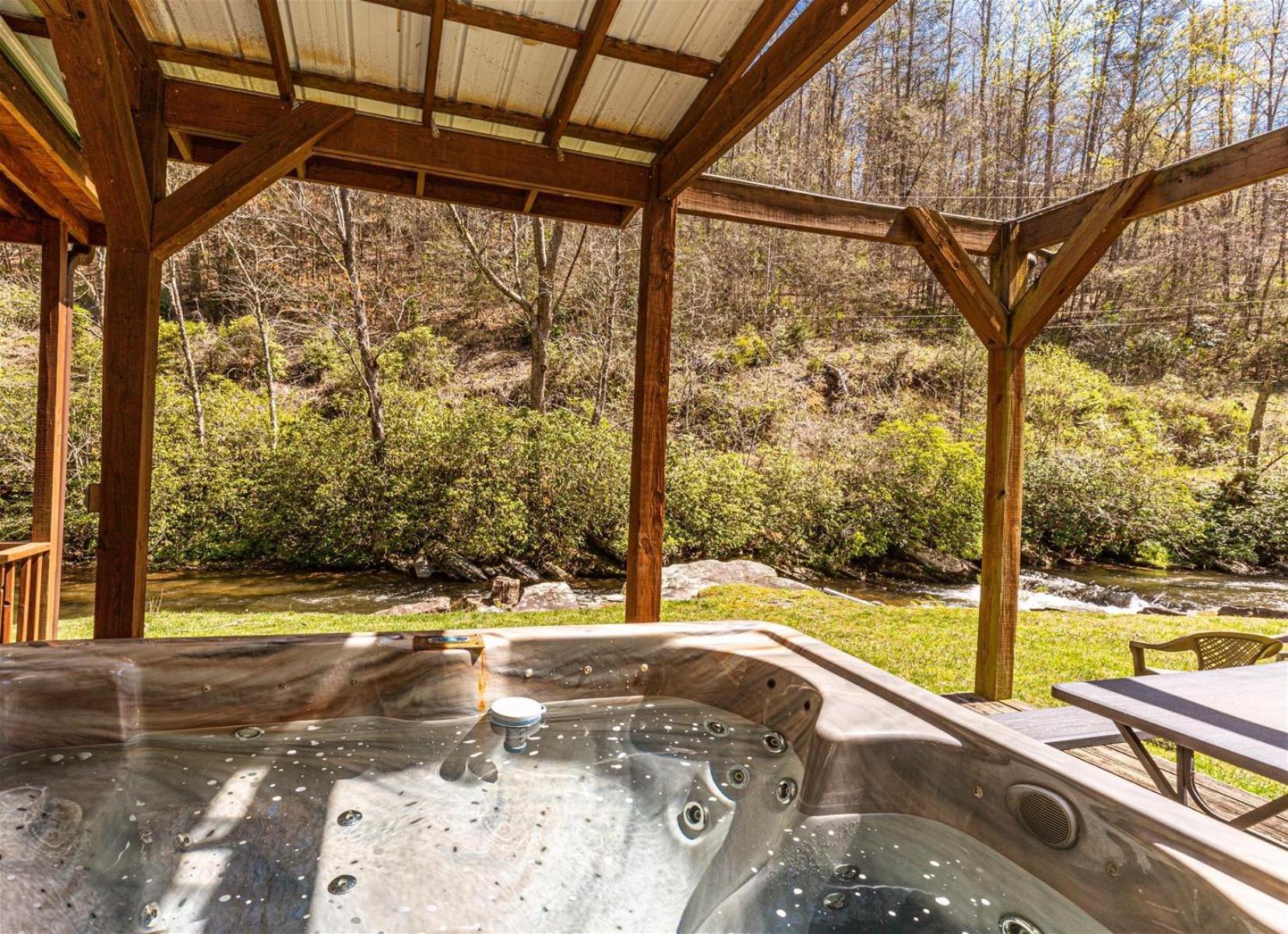 Waterfall Hideaway Villa Bryson City Dış mekan fotoğraf