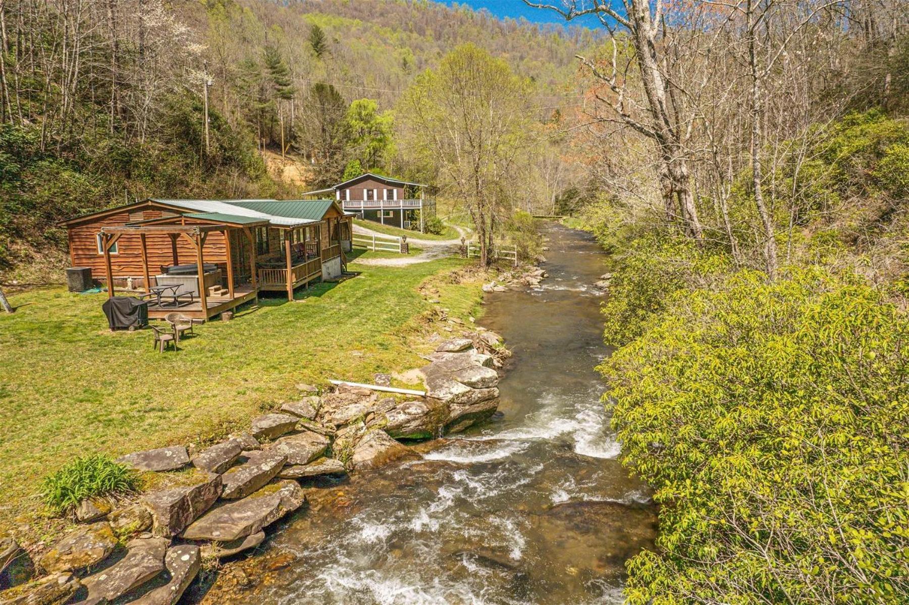 Waterfall Hideaway Villa Bryson City Dış mekan fotoğraf